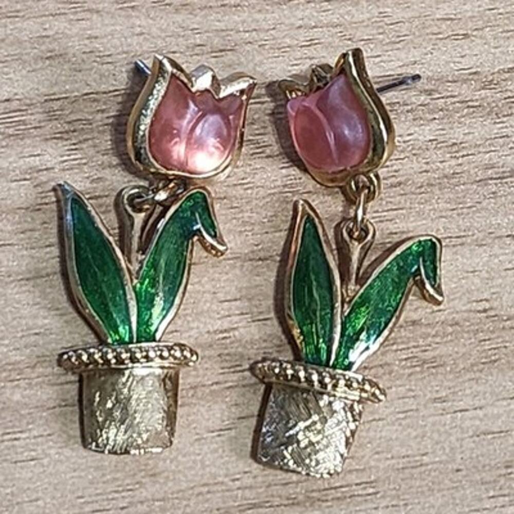 Vtg AVON Pink Lucite Tulip Clip Earrings Dangle Green Enamel Leaves Articulated